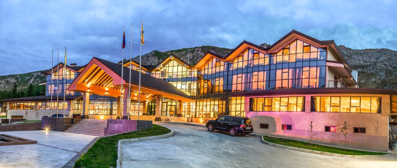 Resort World Terelj Hotel Улан-Батор Экстерьер фото
